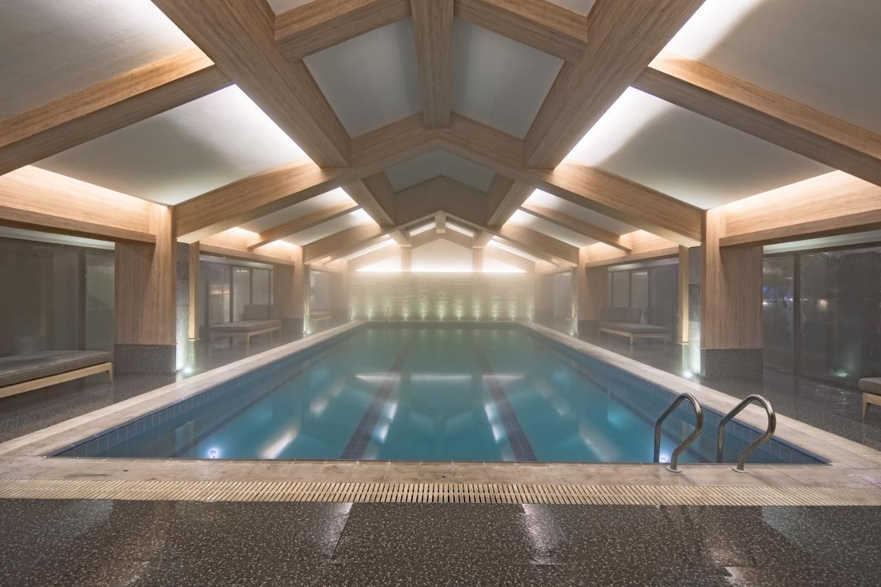 Howard Johnson Huashuiwan Hot Springs Resort Чэнду Экстерьер фото